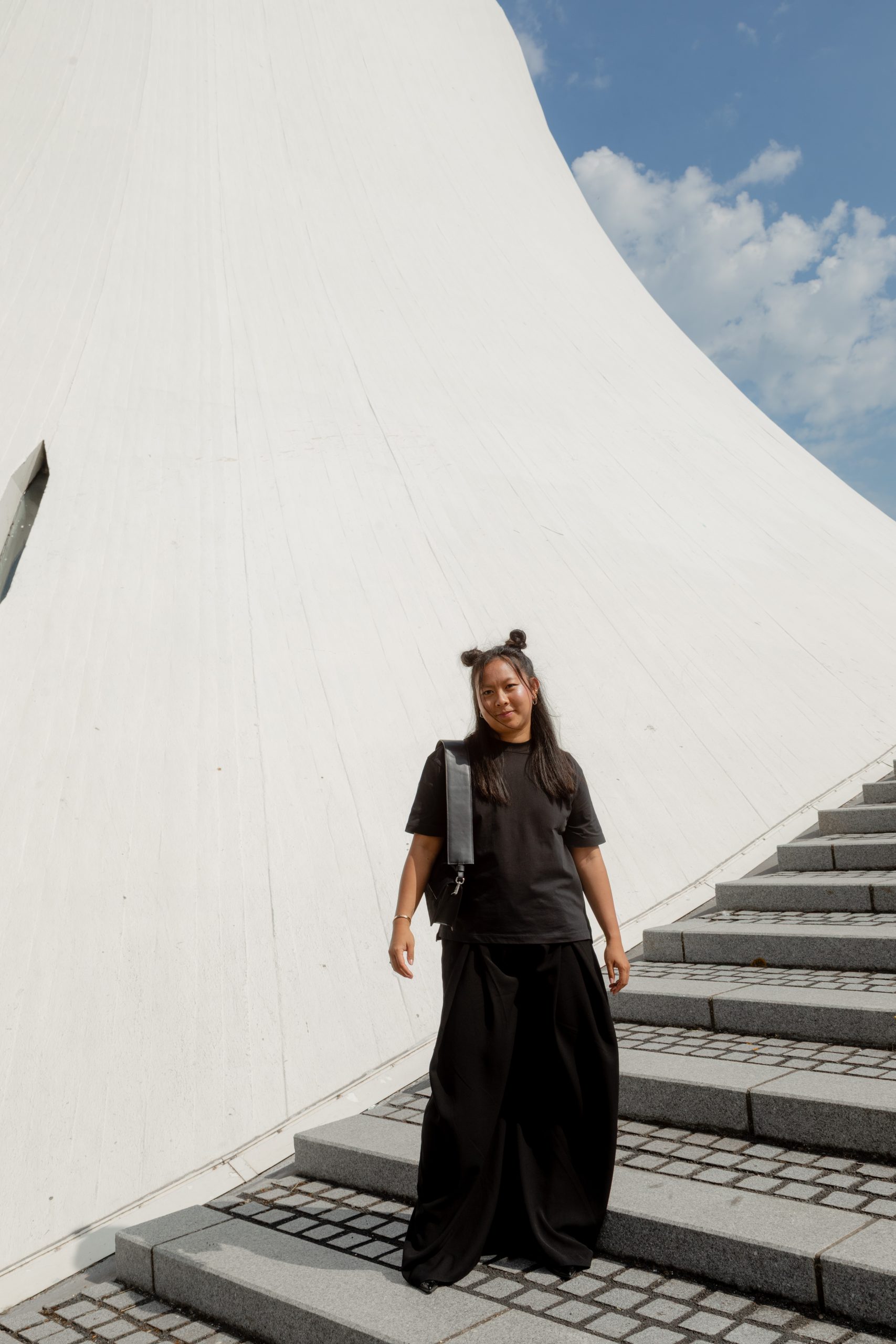 KAH - Noir Velours – Image 2